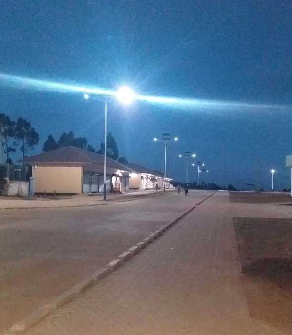 越西县非洲科特迪瓦太阳能路灯工程