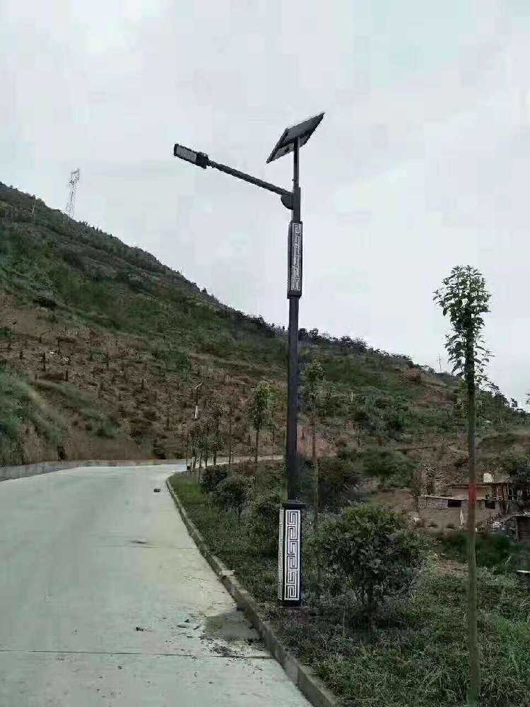 越西县仿古太阳能路灯